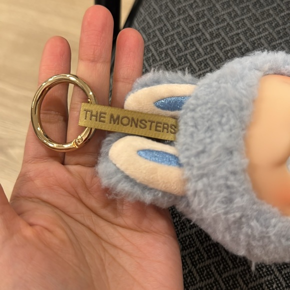 100% Authentic Labubu Exciting Macaron Sea Salt - Picture 4 of 5